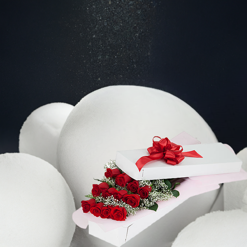 12 Red Roses Boxed