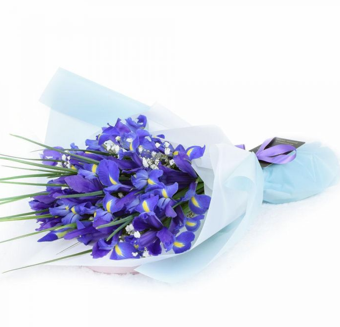Lavish Lavender Iris Bouquet