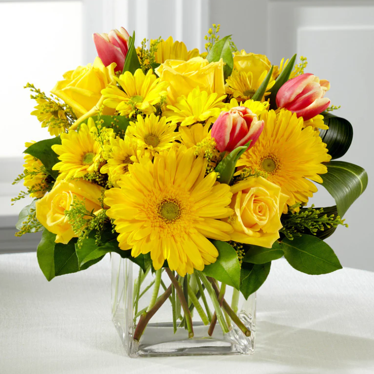 Point Roses Deluxe Spring Sunshine Bouquet – PointRoses